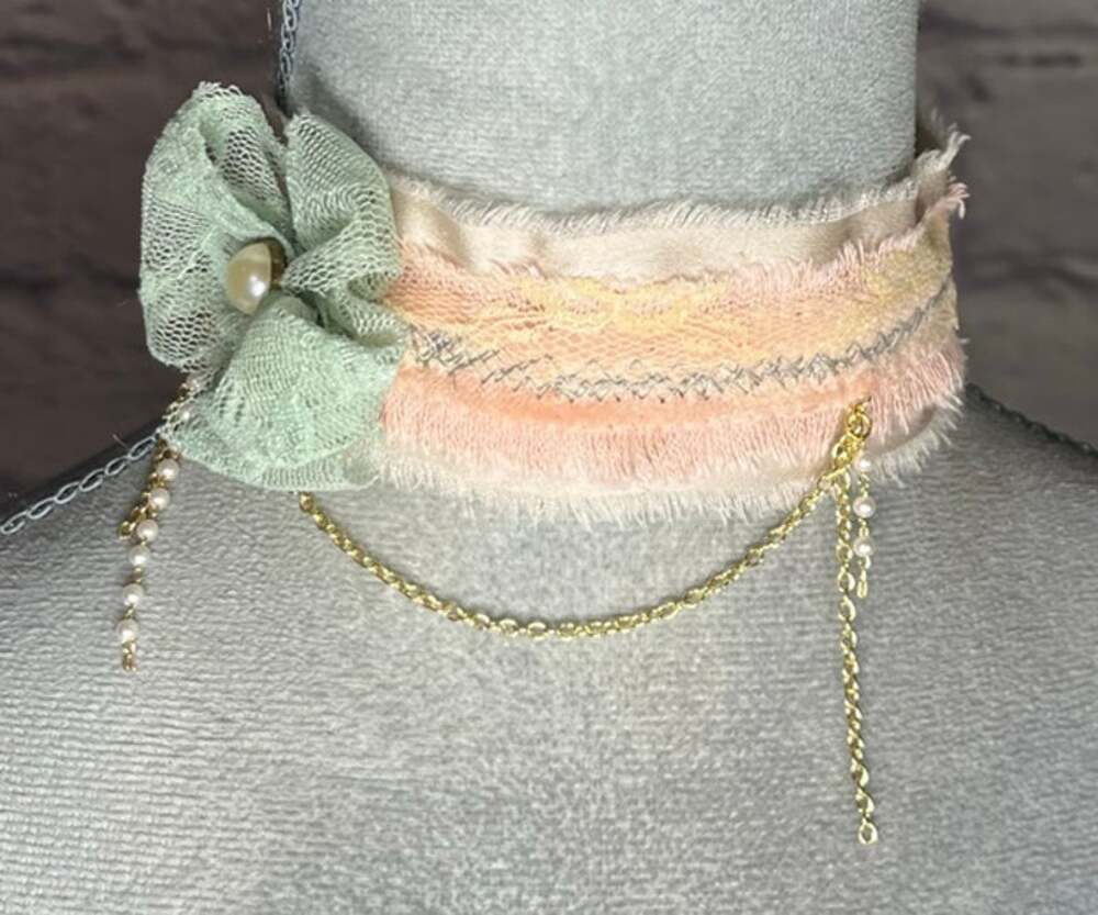 Handmade Shabby Chic Cottagecore Americana Choker with Pearls, Lace and Velvet